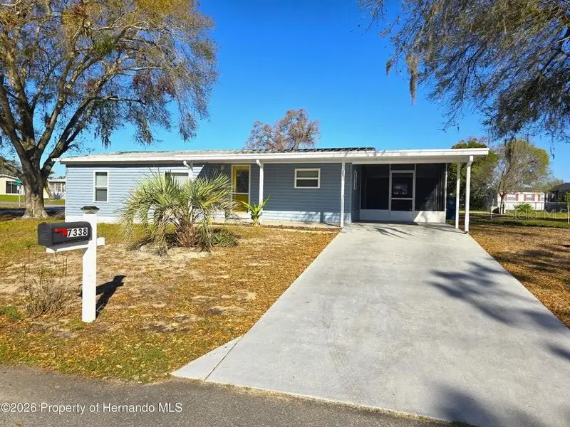 7338 First Loop Ave, FL