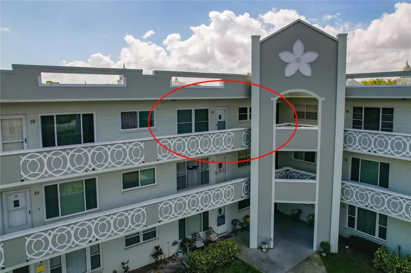 2257 World Parkway Blvd W #61, FL