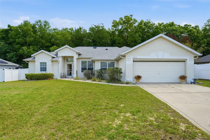 2503 Gables Dr, FL