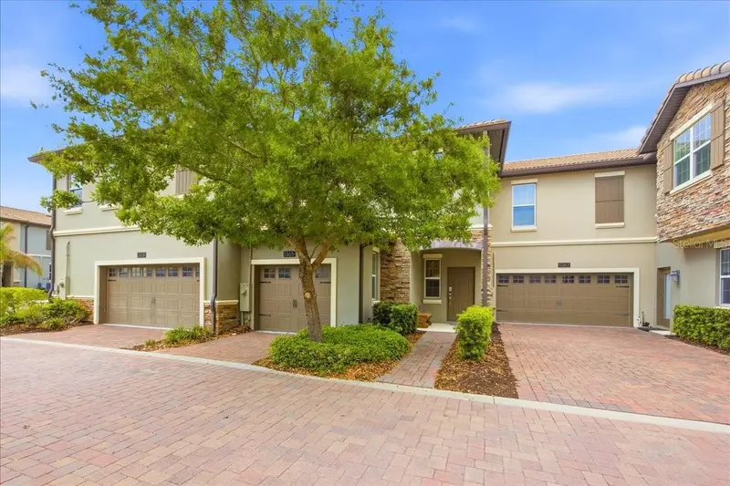 1365 Shinnecock Hills Dr, FL