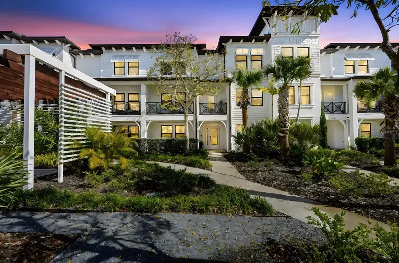 4921 W Paul Ave #5, FL