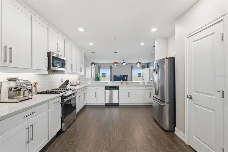 4921 W Paul Ave #5, FL