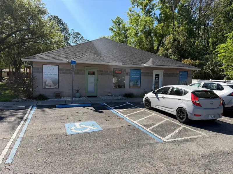 26614 Magnolia Blvd, FL