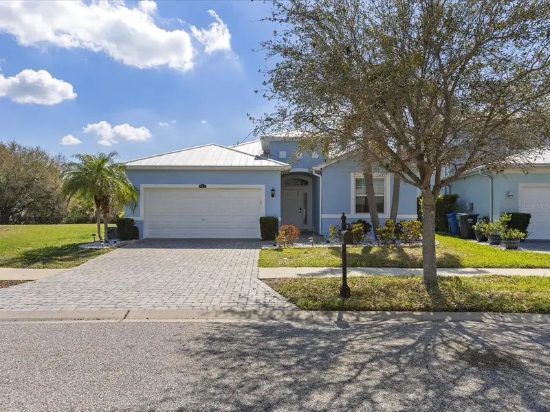 445 Bahama Grande Blvd, FL