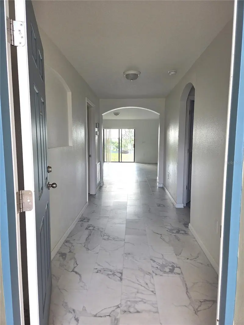 926 Aspen View Cir, FL