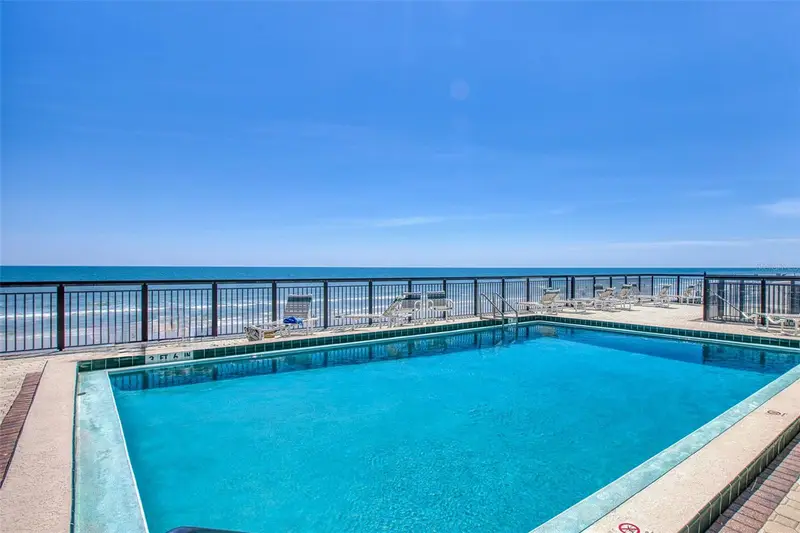 3405 S Atlantic Ave #202, FL