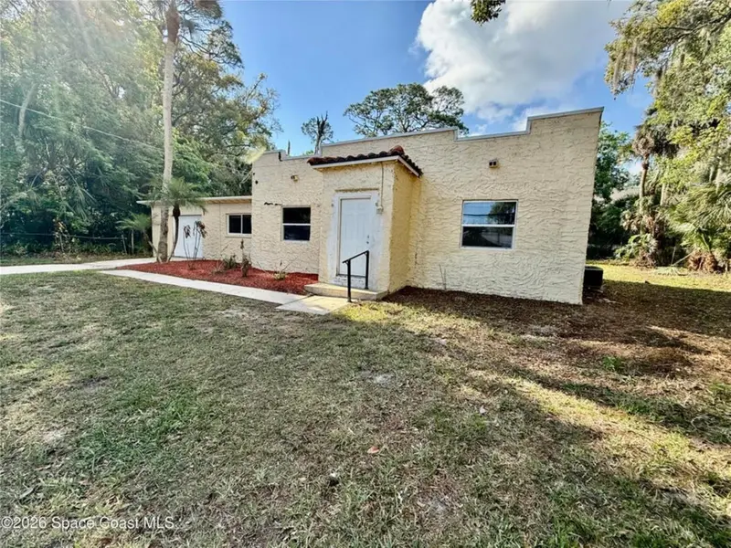 1717 Tropic St, FL