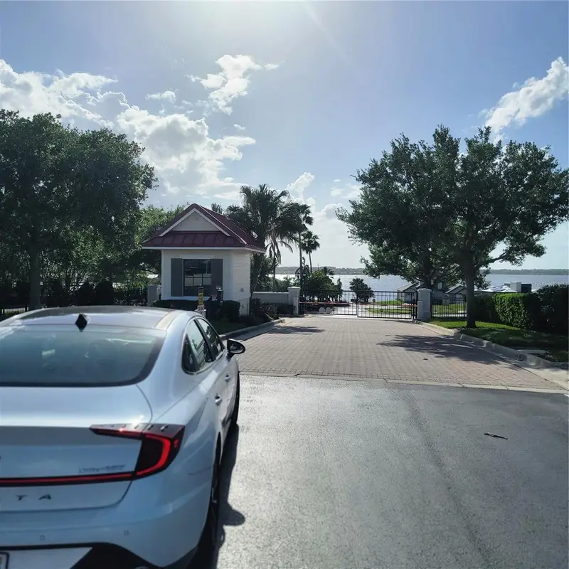 496 Adams View Ln, FL