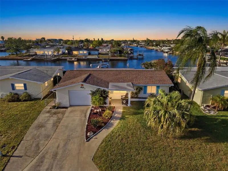 6521 Leeside Isle, FL
