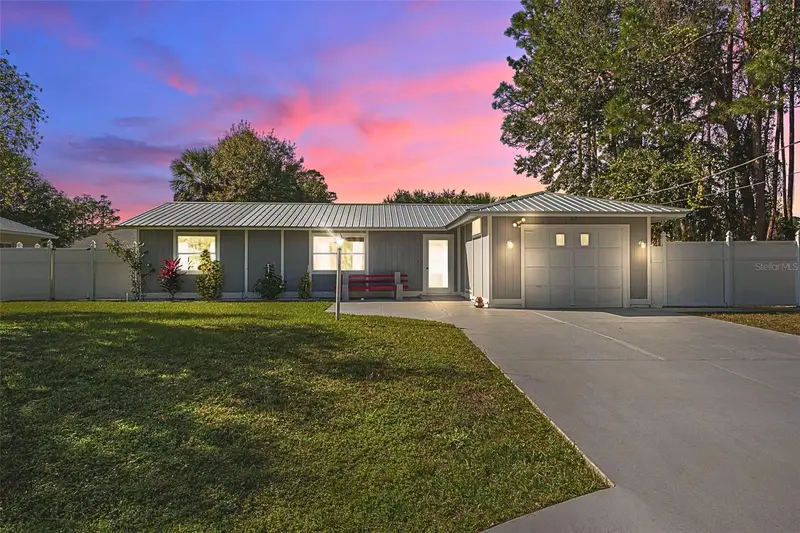 43 Bressler Ln, FL