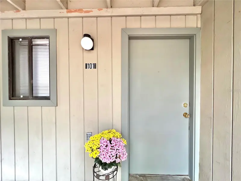 81 Se 16th Ave #D101, FL
