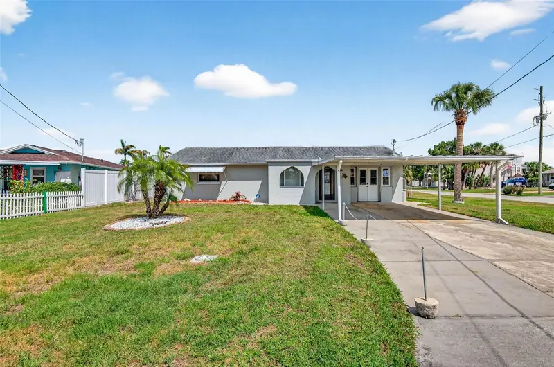 6645 Harbor Dr, FL