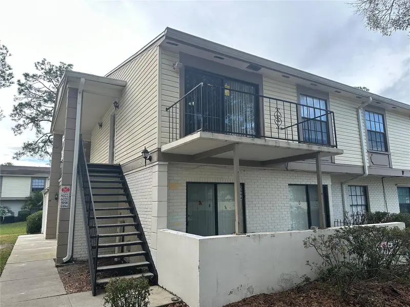 6020 Village Cir #6020, FL