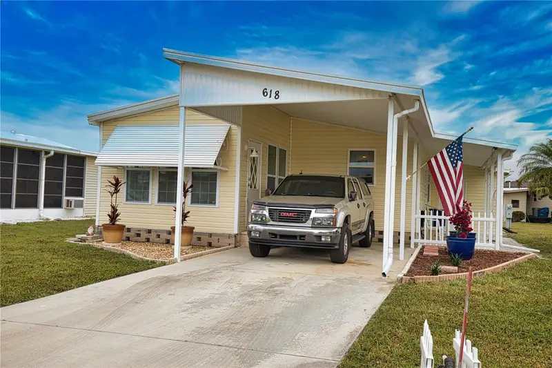 618 Iglesia Dr, FL