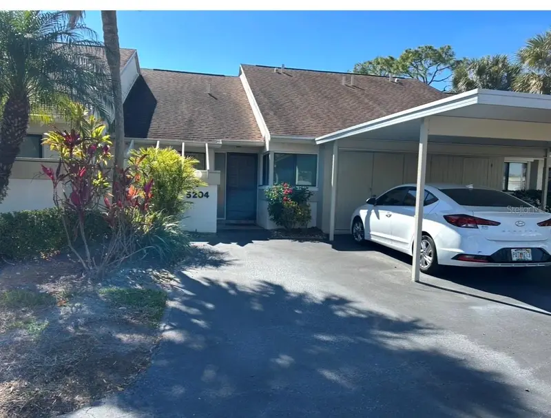 5204 Myrtle Wood #2, FL