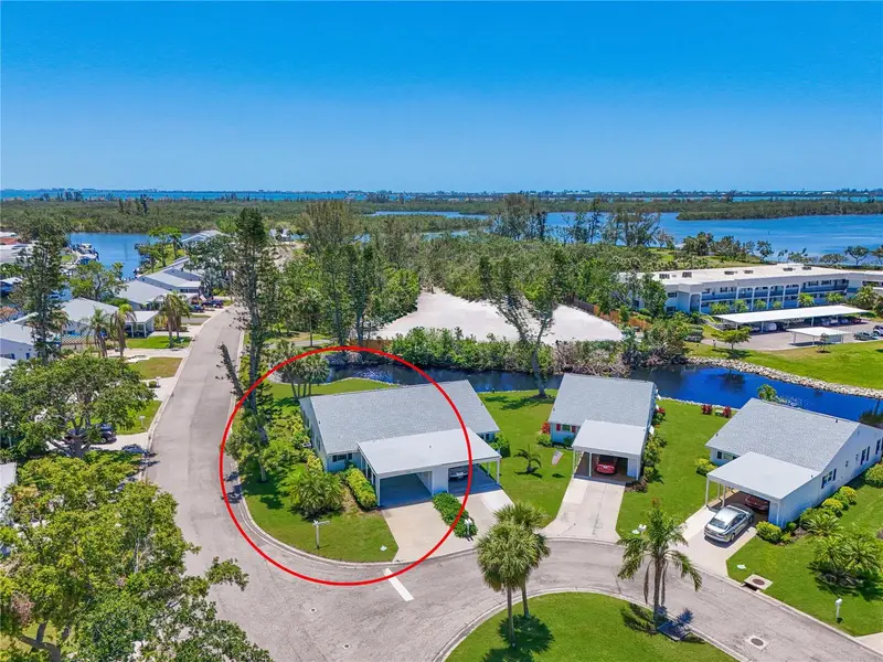 4726 Potomac Cir, FL