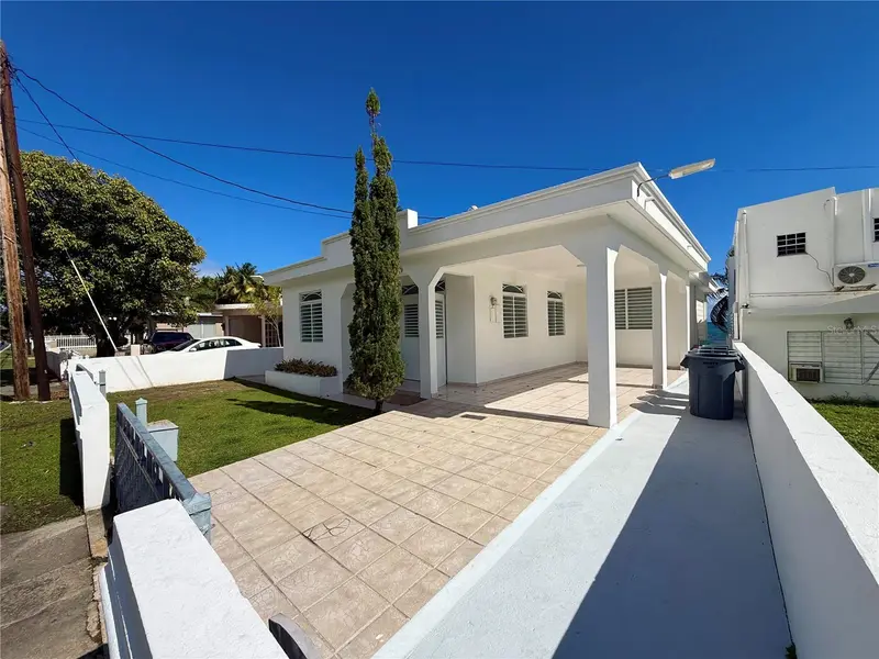 Carr#3 Beach Front House Ave, PR