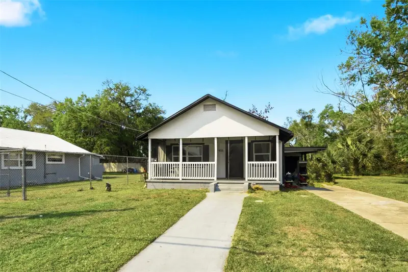 1406 W 15th St, FL