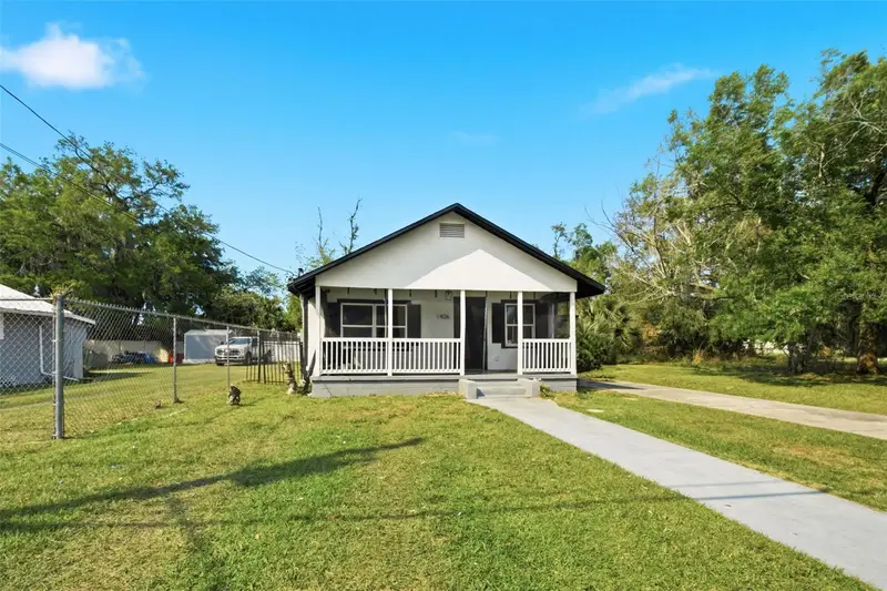 1406 W 15th St, FL