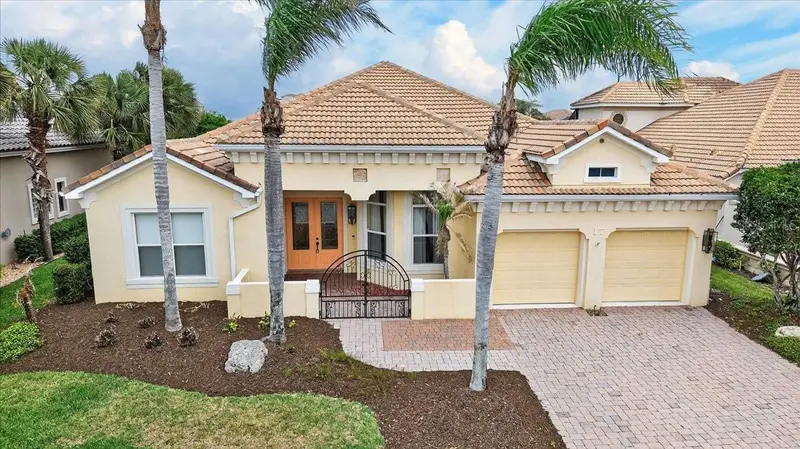 17 Atlantic Pl, FL