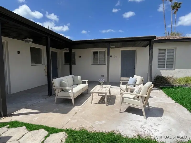 25 Lynn Way #B, FL