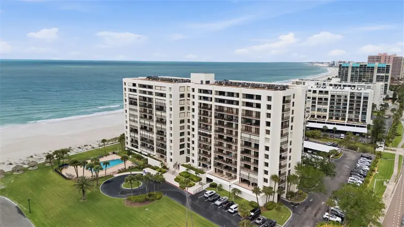 1460 Gulf Blvd #501, FL