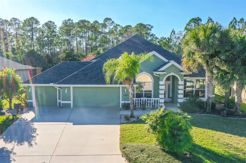 1029 Stone Lake Dr, FL
