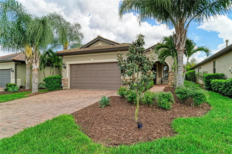 6735 Haverhill Ct, FL