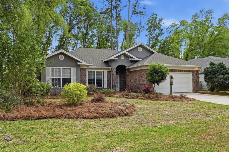 23378 Live Oak Ln, FL