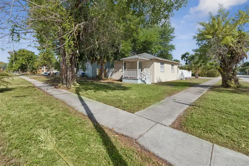 3947 Grove St S, FL
