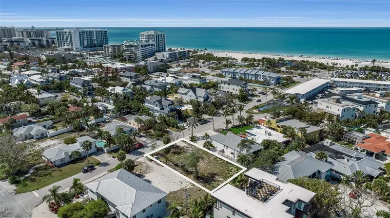 243 Coolidge Dr, FL