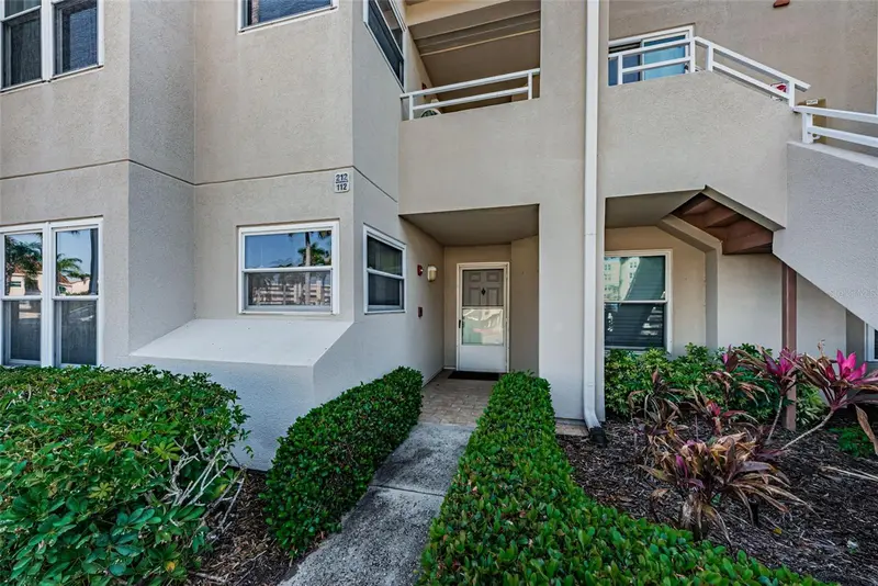 6080 Bahia Del Mar Cir #112, FL