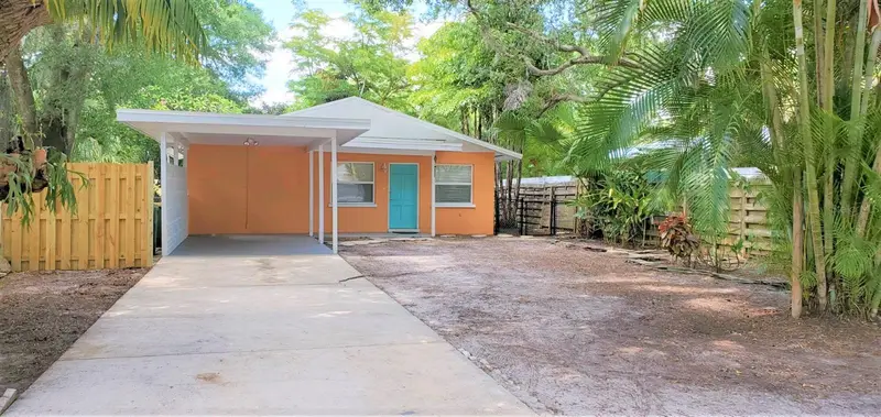 2541 Floyd Street, FL