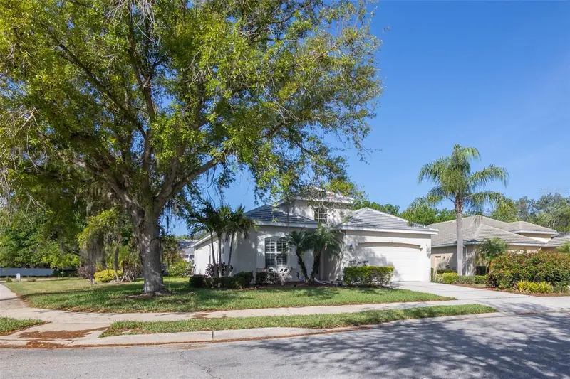 12150 Maple Ridge Dr, FL