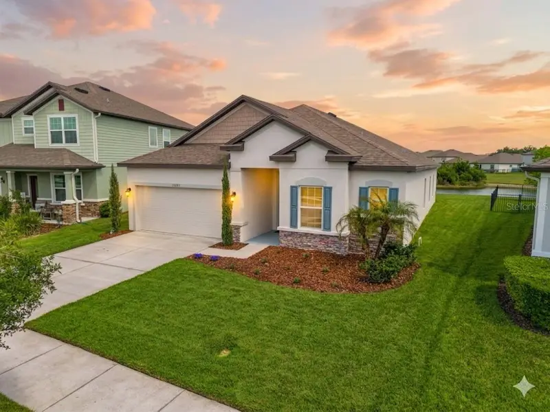 31041 Jazz Leaf Pl, FL
