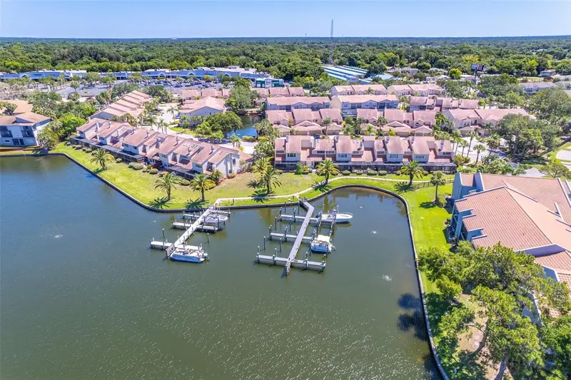 10416 Saint Tropez Pl, FL