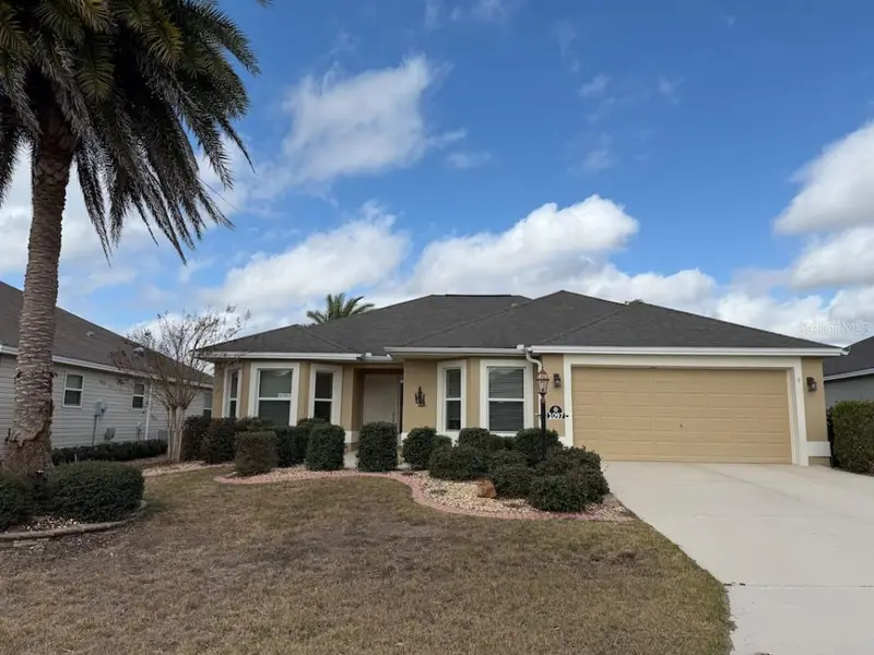1097 Hollyhock Way, FL