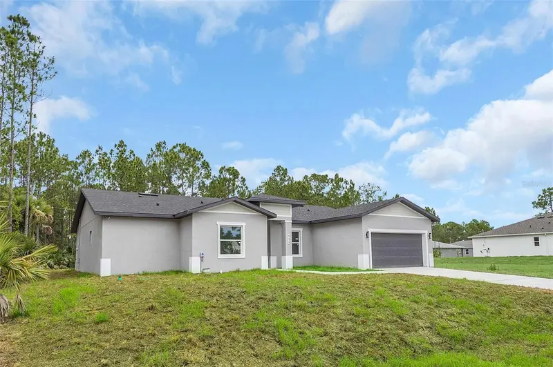 555 Gagnon St Se, FL