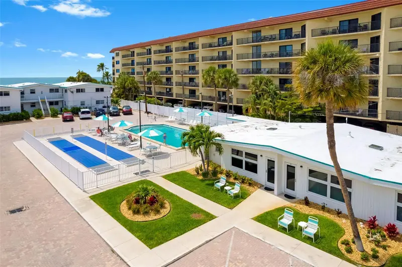 6334 Midnight Pass Rd #41, FL