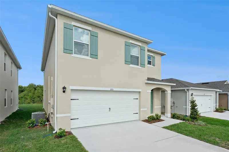 2113 Walnut Creek Dr, FL