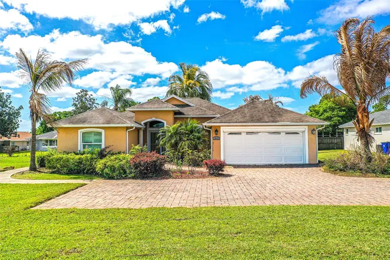 3715 Sebring Pkwy, FL