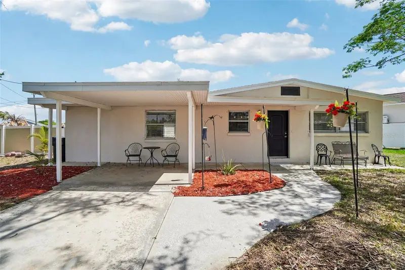 541 Firefly Ln, FL