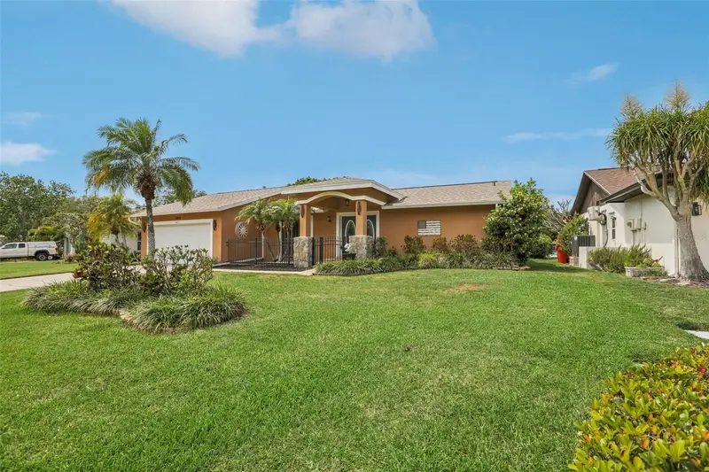 5916 Oakhurst Dr, FL