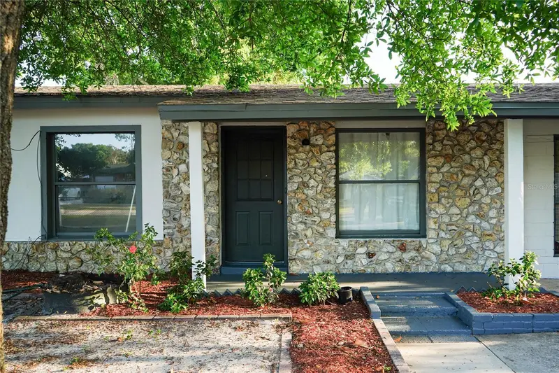 473 Wurst Rd, FL