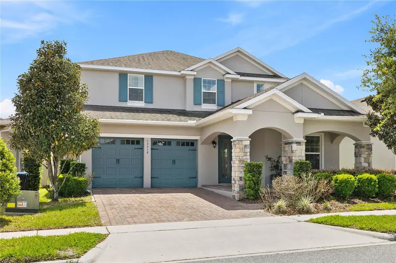 15518 Honey Mandarin Way, FL