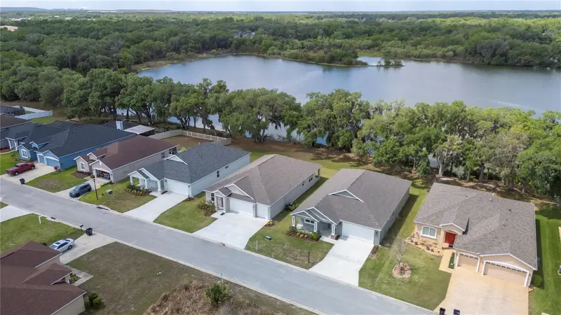 4537 Fairway Oaks Dr, FL