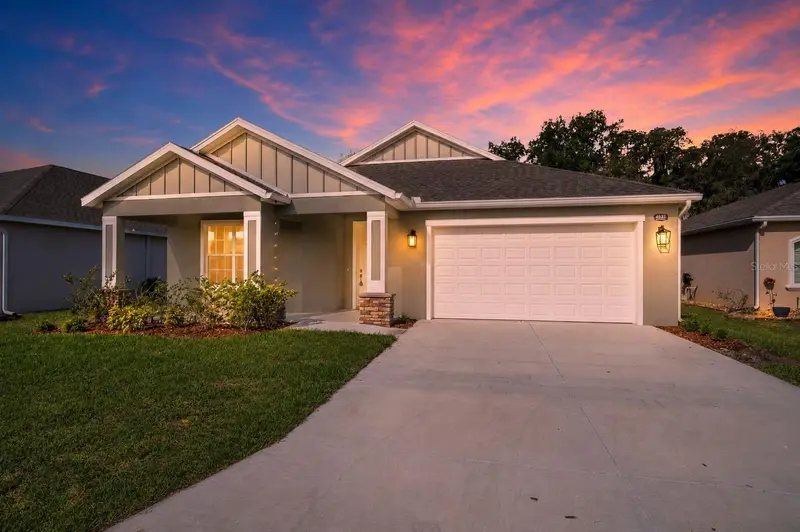 4537 Fairway Oaks Dr, FL