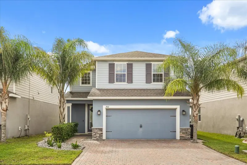 3943 Crawley Down Loop, FL