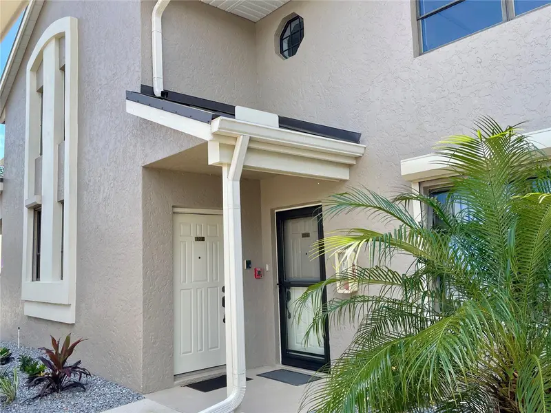 1335 Saxony Cir #322, FL