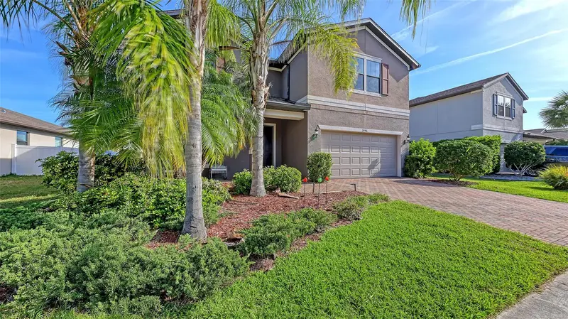 2446 Carnation Ct, FL
